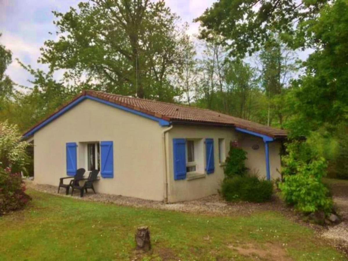 Vakantie Woning Le Chat Maison 175 Ecuras Exteriör bild