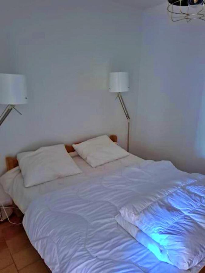 Vakantie Woning Le Chat Maison 175 Ecuras Exteriör bild